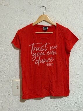 Women’s Red Graphic T-Shirt “Trust Me You Can Dance” Beer Tee Size Medium